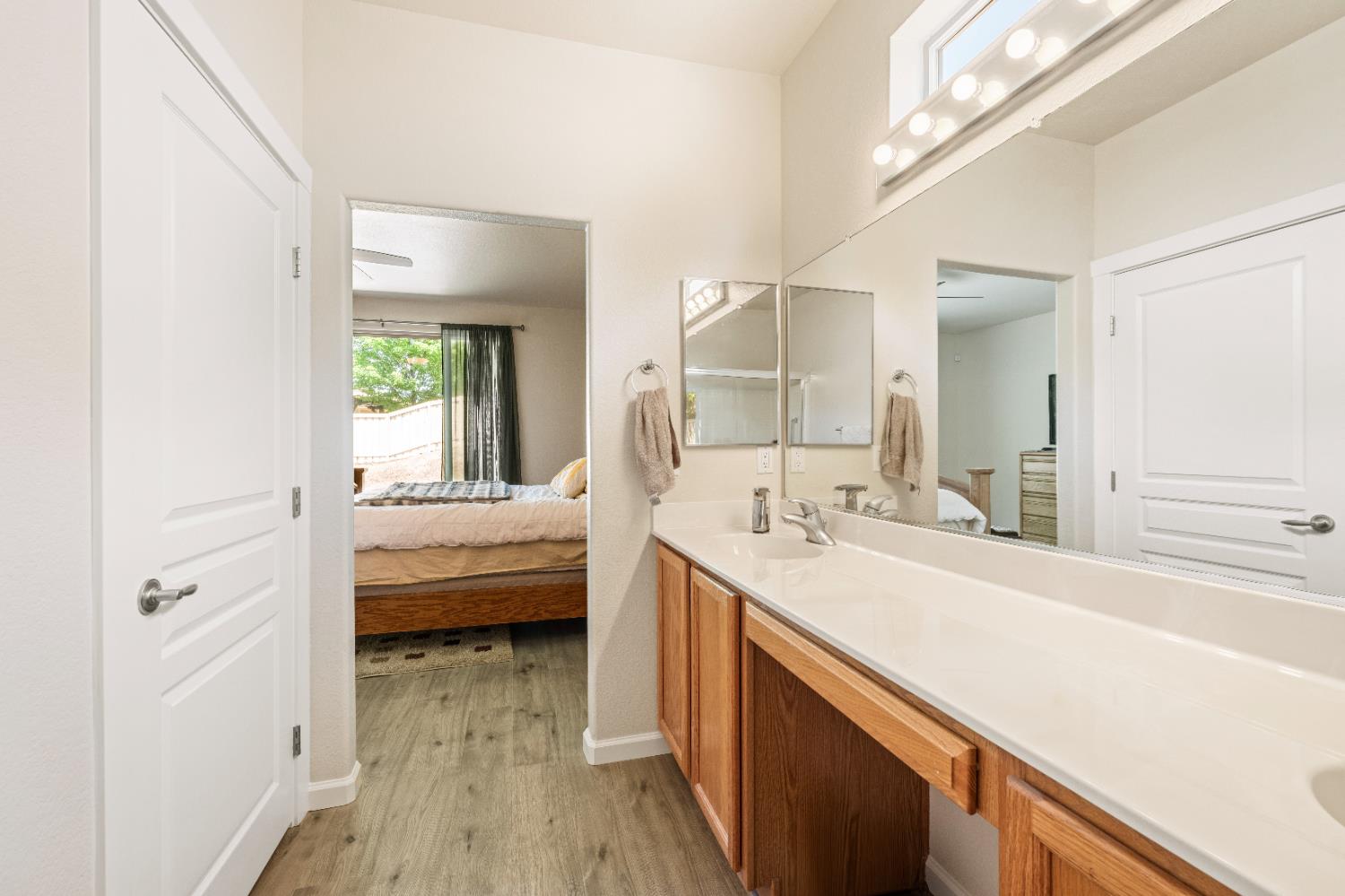 Detail Gallery Image 13 of 19 For 2856 Black Hawk Ln, Lincoln,  CA 95648 - 2 Beds | 2 Baths