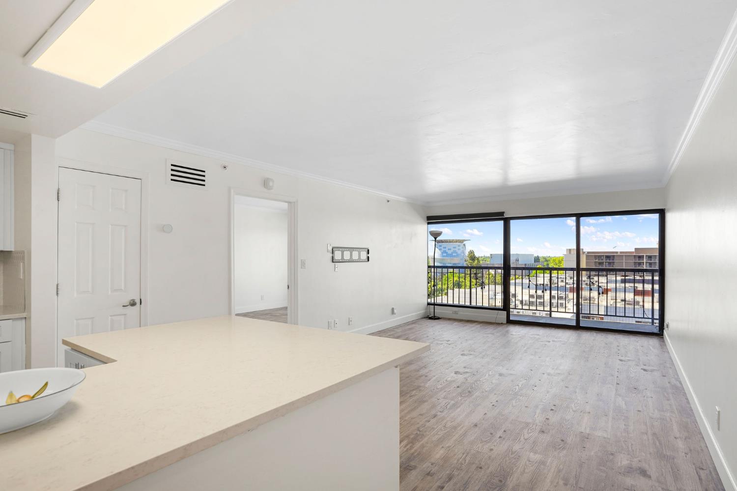 Photo #9: 225065069 Listing: Photo #9