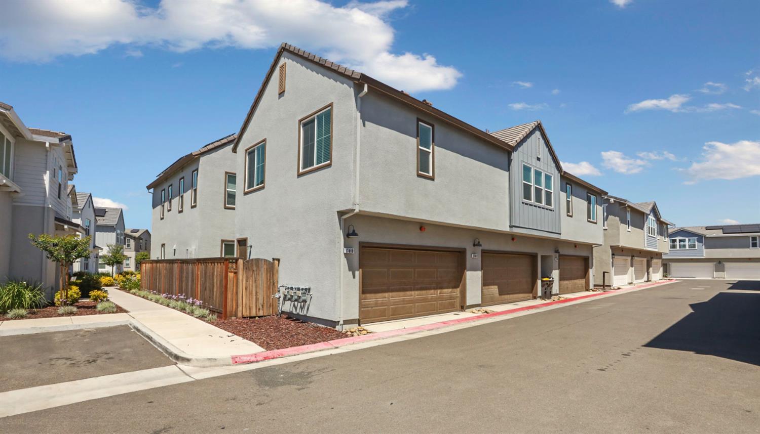 Detail Gallery Image 40 of 54 For 17481 Nightshore Dr, Lathrop,  CA 95330 - 3 Beds | 2 Baths