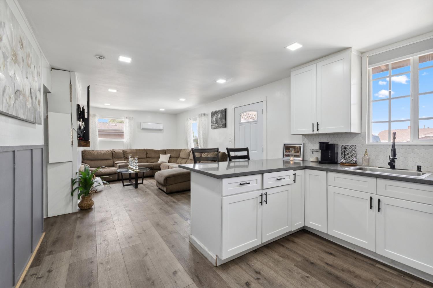 Detail Gallery Image 28 of 40 For 603 Hill St, Bakersfield,  CA 93306 - – Beds | – Baths
