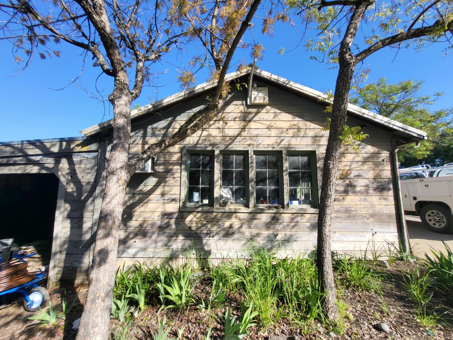 Detail Gallery Image 4 of 64 For 677 S Main Rd, Angels Camp,  CA 95222 - 3 Beds | 2/1 Baths