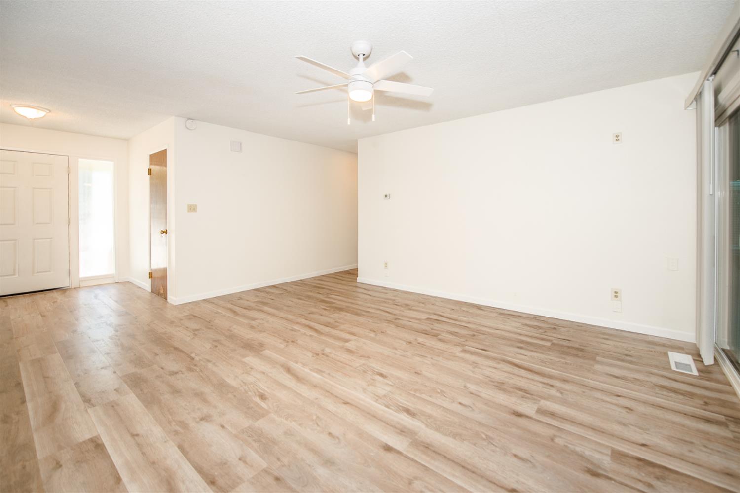 Detail Gallery Image 31 of 62 For 744 Cleveland, Woodland,  CA 95695 - 3 Beds | 2/1 Baths