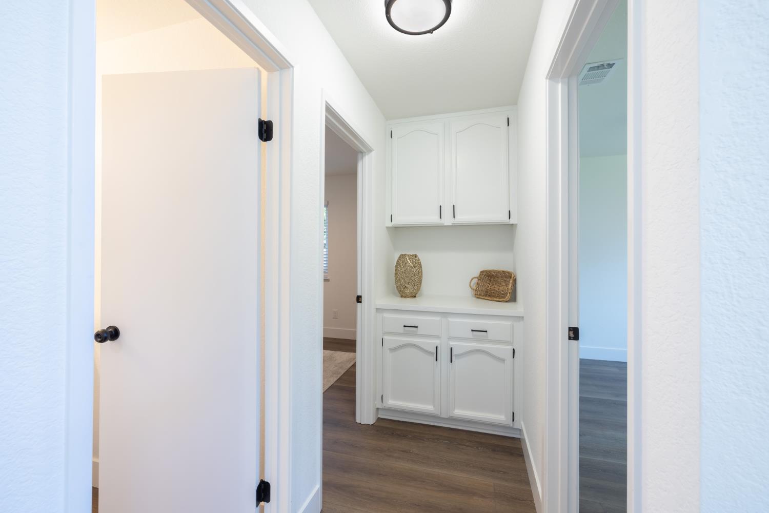 Detail Gallery Image 31 of 45 For 1505 Danica Way, Sacramento,  CA 95833 - 3 Beds | 2 Baths