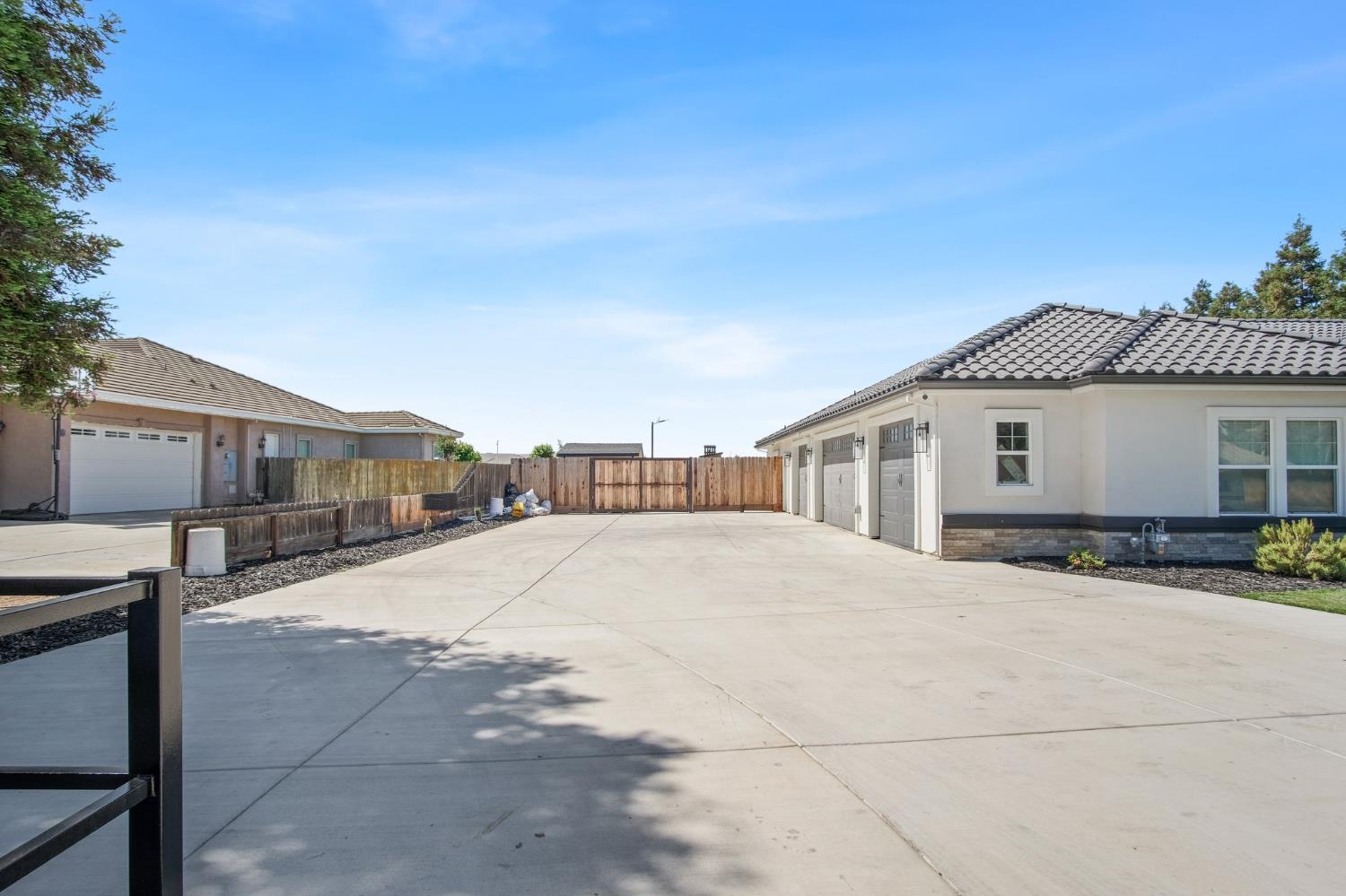 Detail Gallery Image 8 of 67 For 6185 Shelby St, Atwater,  CA 95301 - 4 Beds | 3/1 Baths