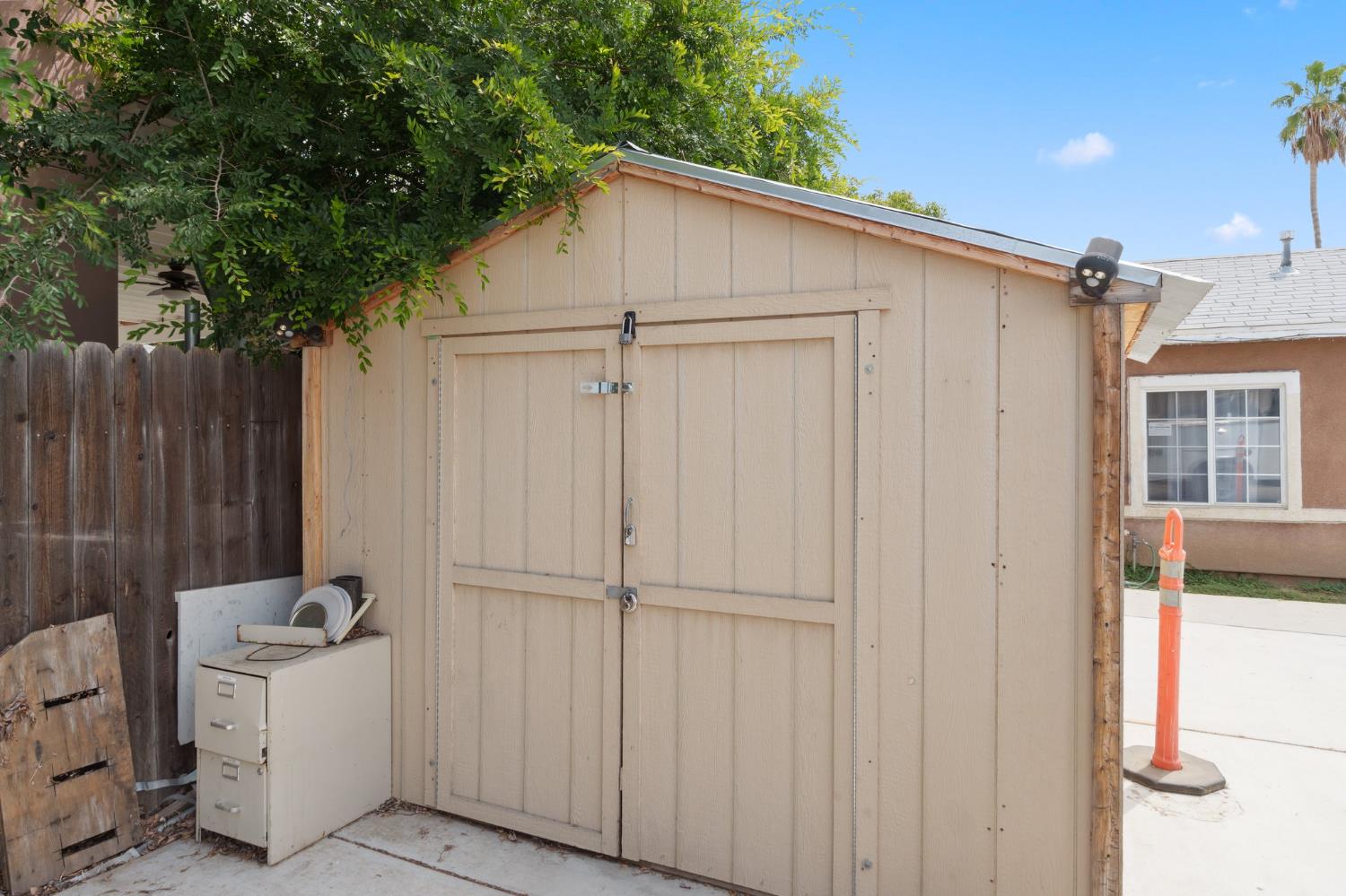 Detail Gallery Image 20 of 40 For 603 Hill St, Bakersfield,  CA 93306 - – Beds | – Baths