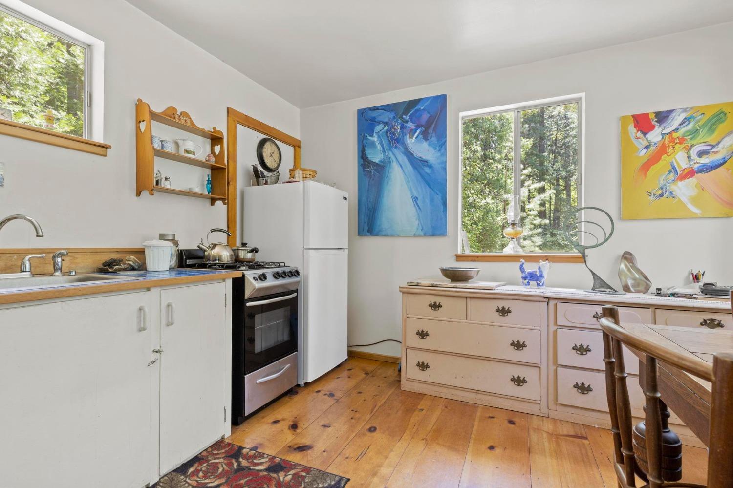 Detail Gallery Image 25 of 58 For 14138 La Porte Rd, Strawberry Valley,  CA 95981 - 2 Beds | 2/1 Baths