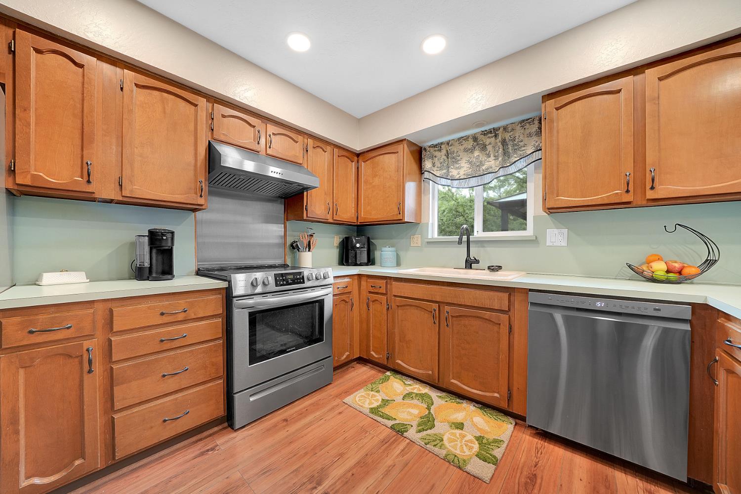 Detail Gallery Image 39 of 73 For 17640 Tannery Ln, Pine Grove,  CA 95665 - 3 Beds | 2 Baths