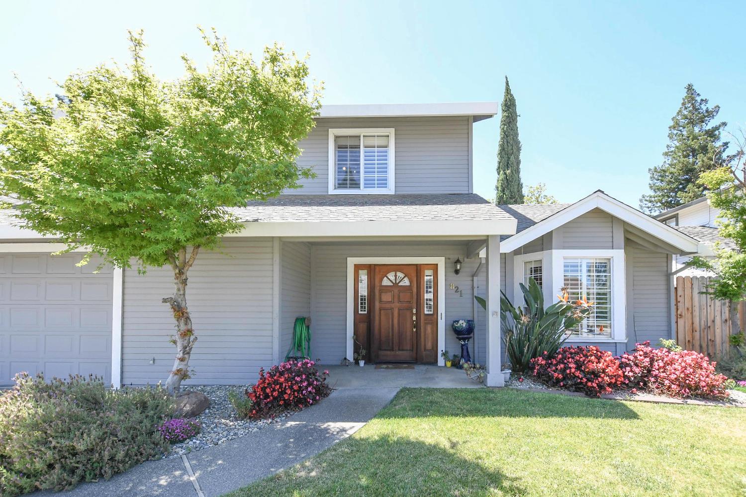 Detail Gallery Image 3 of 51 For 821 Farrell Pl, Woodland,  CA 95695 - 3 Beds | 2/1 Baths