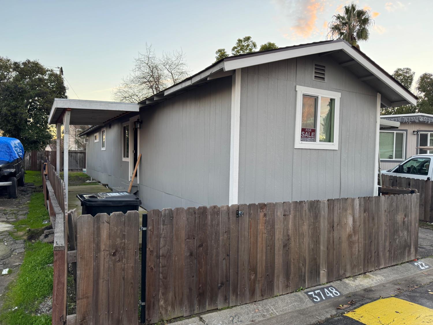 Detail Gallery Image 4 of 26 For 3748 Sw Arroyo Seco Ln 22, North Highlands,  CA 95660 - 3 Beds | 1/1 Baths