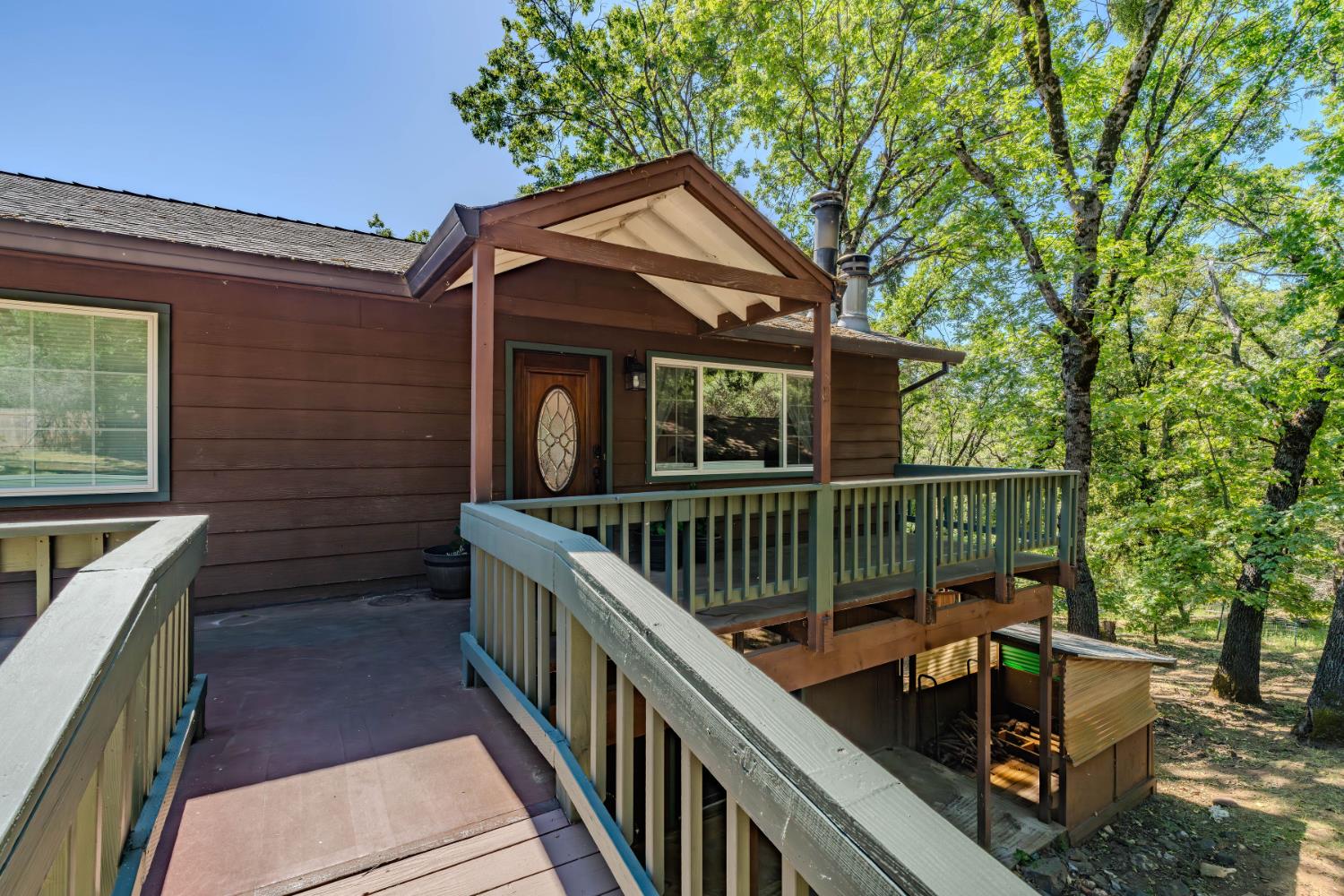 Detail Gallery Image 5 of 73 For 17640 Tannery Ln, Pine Grove,  CA 95665 - 3 Beds | 2 Baths