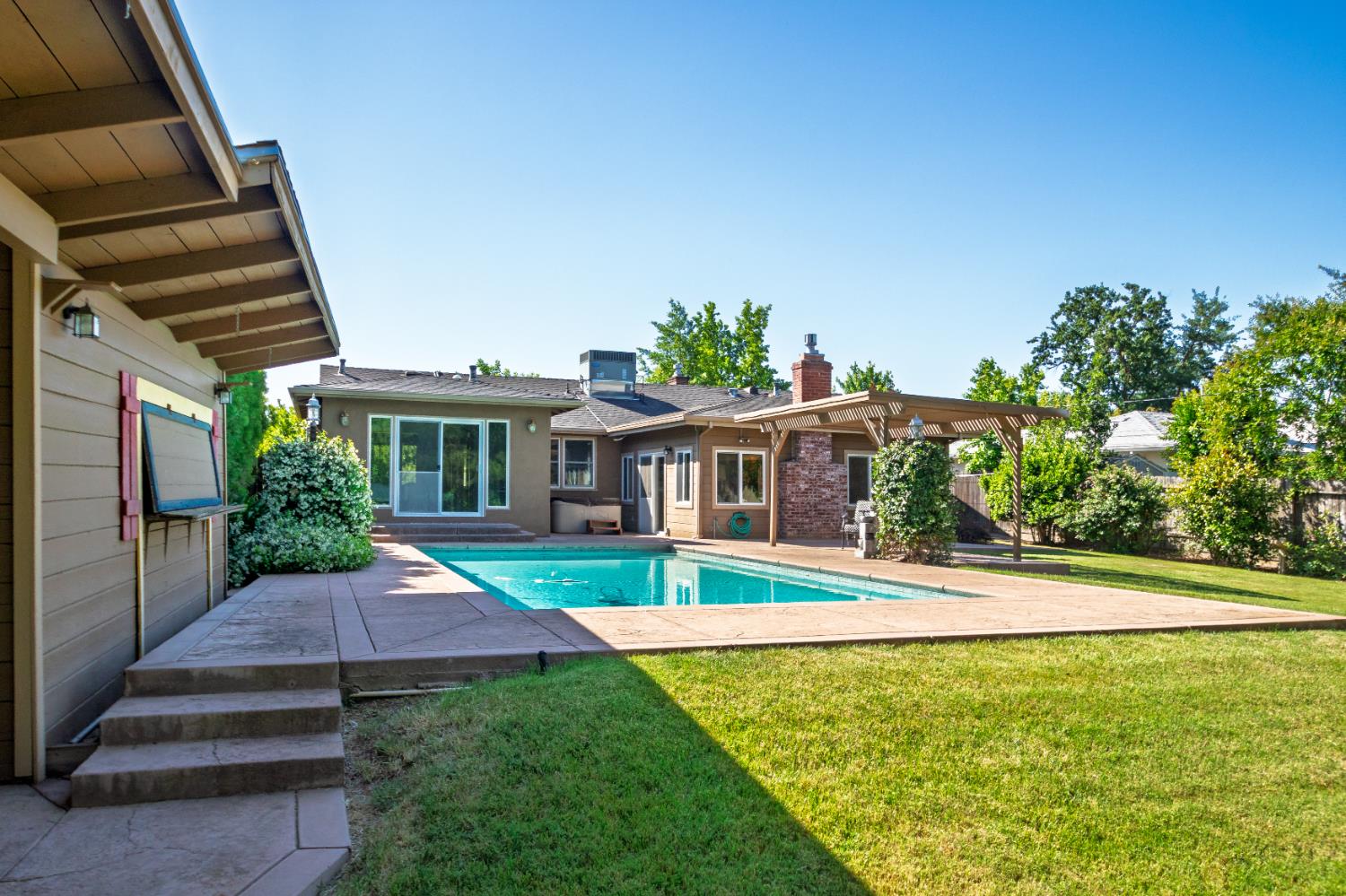 Detail Gallery Image 29 of 36 For 1229 Fitch Way, Sacramento,  CA 95864 - 3 Beds | 2 Baths