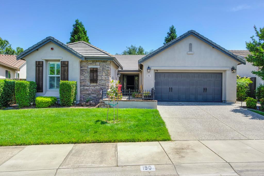 Detail Gallery Image 1 of 99 For 190 Montilla Cir, Sacramento,  CA 95835 - 2 Beds | 2 Baths