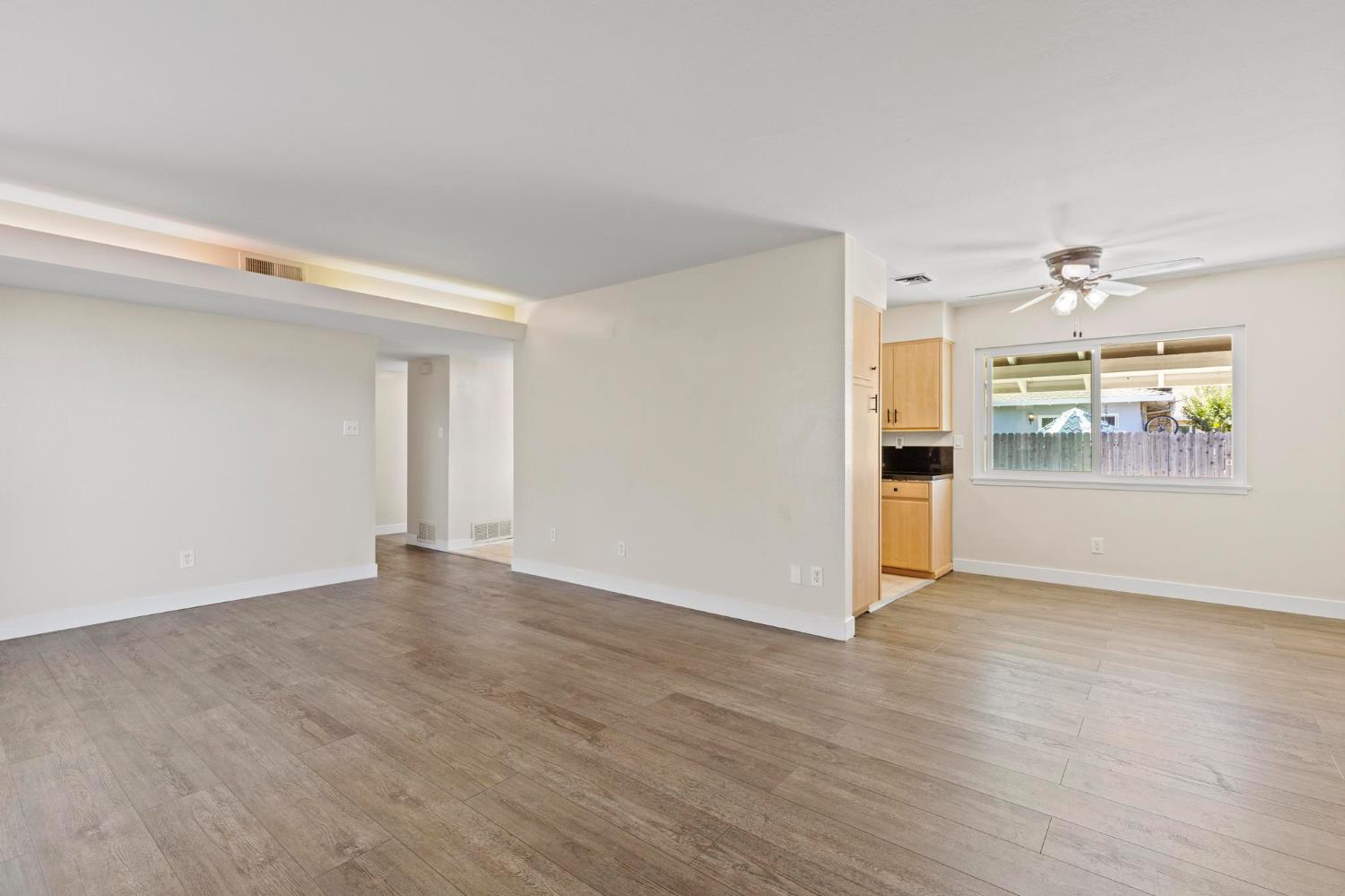 Detail Gallery Image 13 of 36 For 1713 Ramirez St #11,  Marysville,  CA 95901 - 3 Beds | 2 Baths