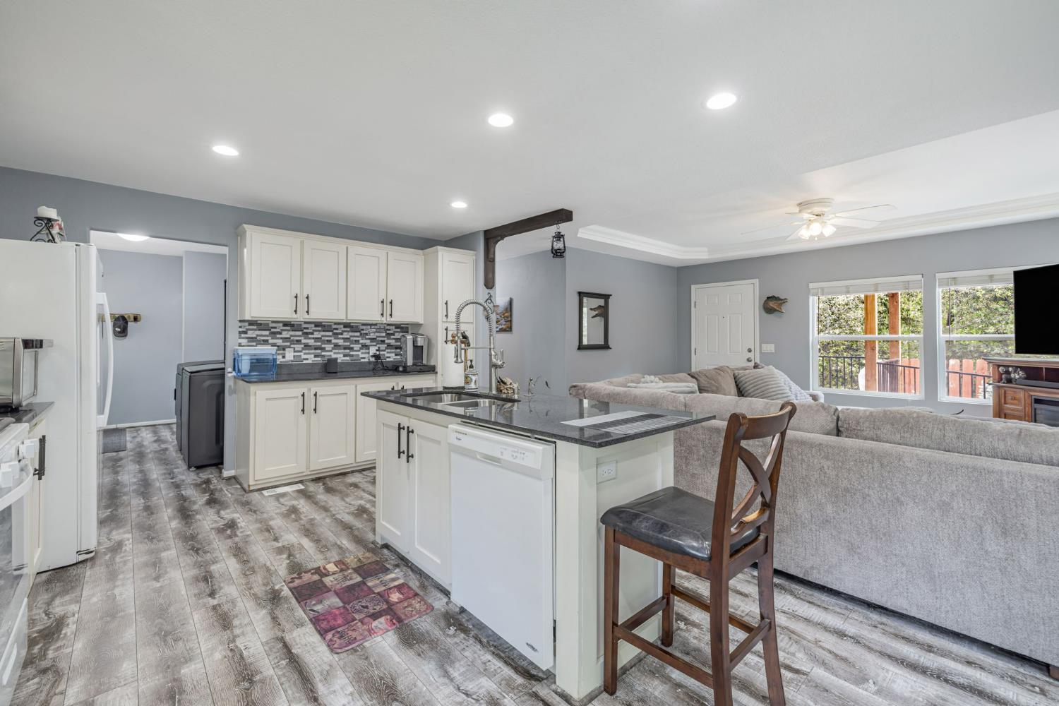 Detail Gallery Image 35 of 61 For 3335 Gas Canyon Ct, Foresthill,  CA 95631 - 5 Beds | 4 Baths