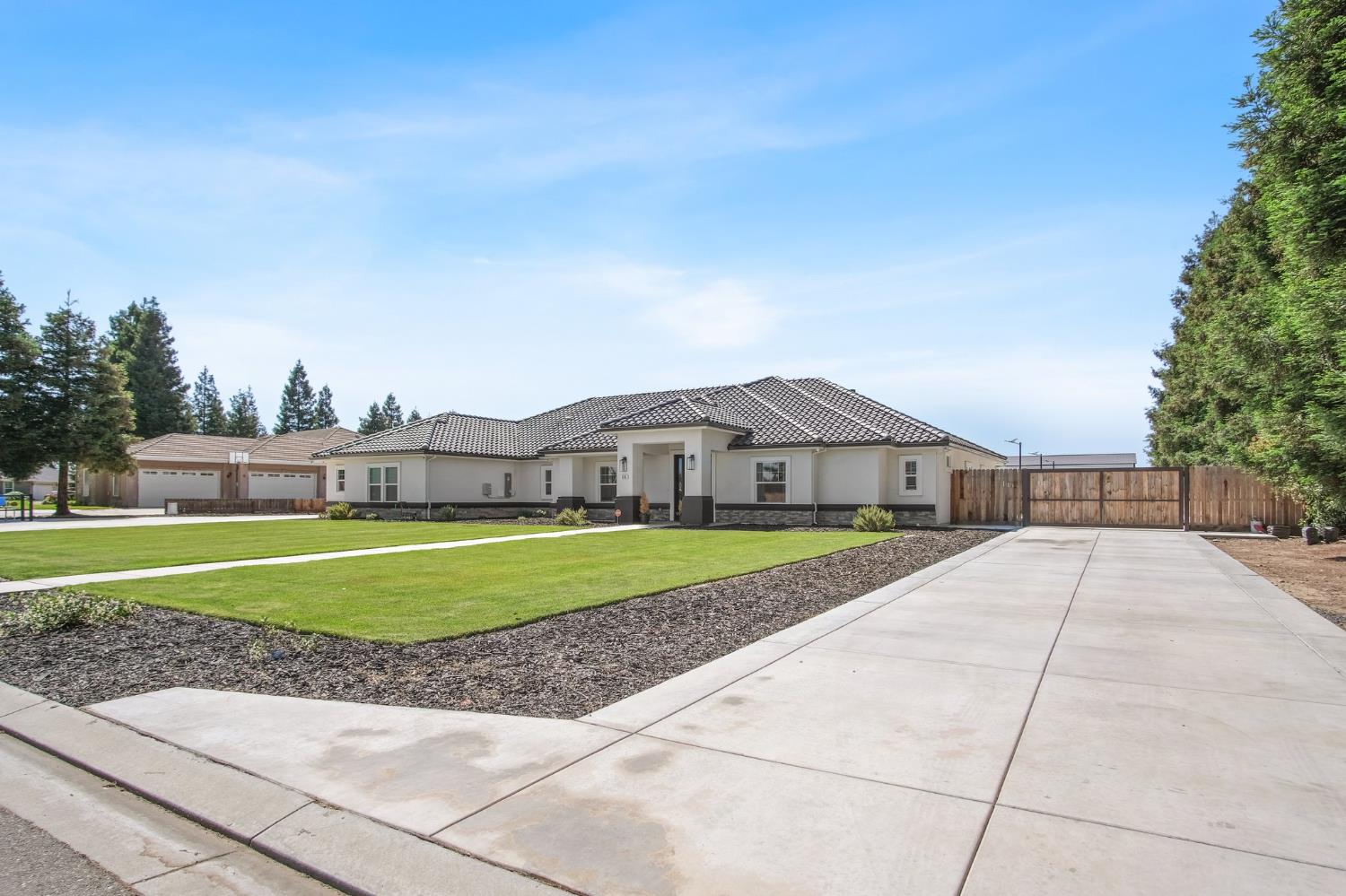 Detail Gallery Image 6 of 67 For 6185 Shelby St, Atwater,  CA 95301 - 4 Beds | 3/1 Baths