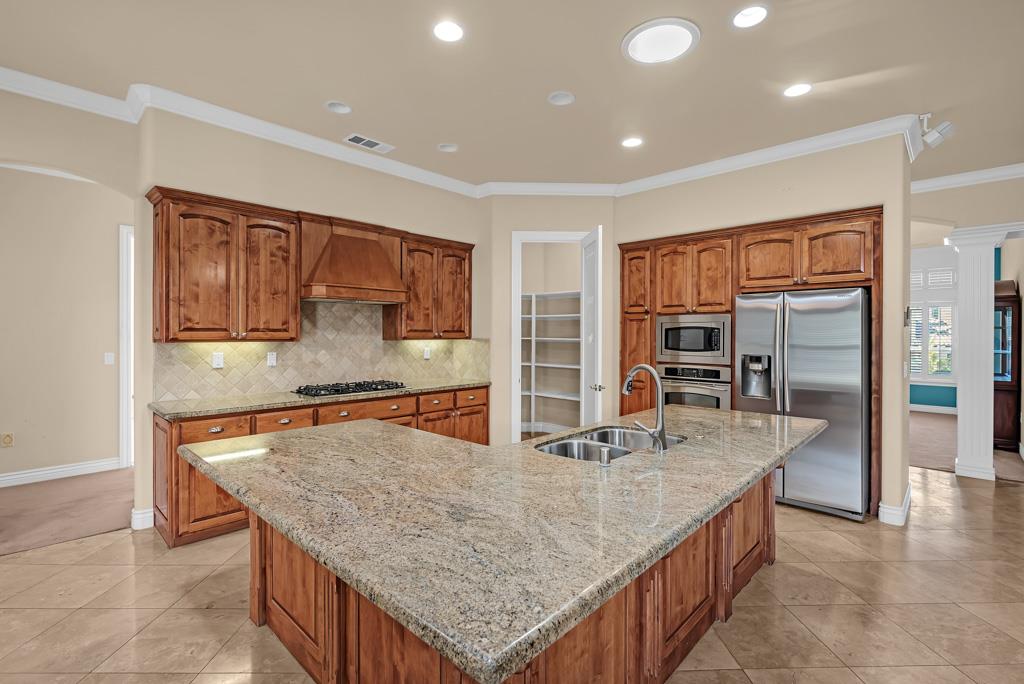 Detail Gallery Image 27 of 76 For 512 Fort Rock Ct, Folsom,  CA 95630 - 4 Beds | 3 Baths