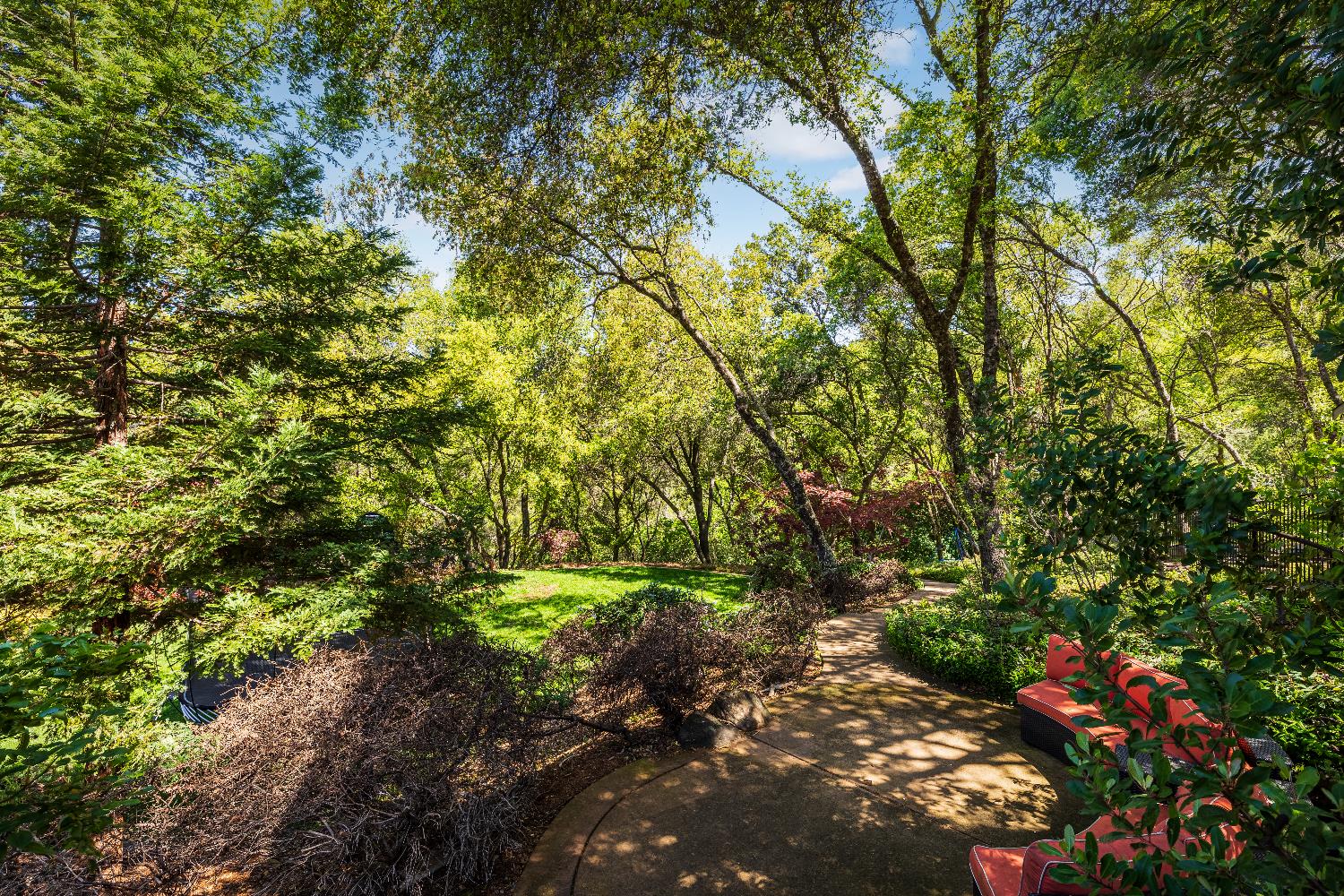 Detail Gallery Image 76 of 84 For 2864 Aberdeen Ln, El Dorado Hills,  CA 95762 - 5 Beds | 3 Baths