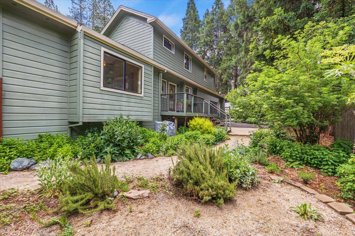 Detail Gallery Image 41 of 56 For 401 Gracie Rd, Nevada City,  CA 95959 - 3 Beds | 2/1 Baths