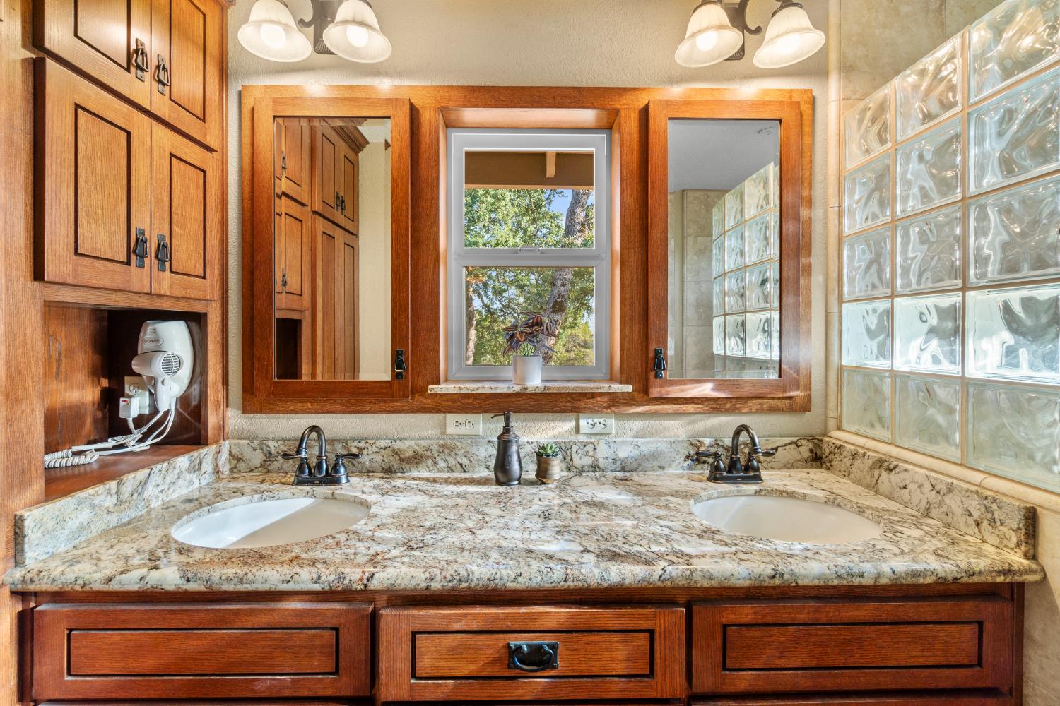 Detail Gallery Image 51 of 83 For 5001 Mourning Dove Ln, Shingle Springs,  CA 95682 - 4 Beds | 3/1 Baths