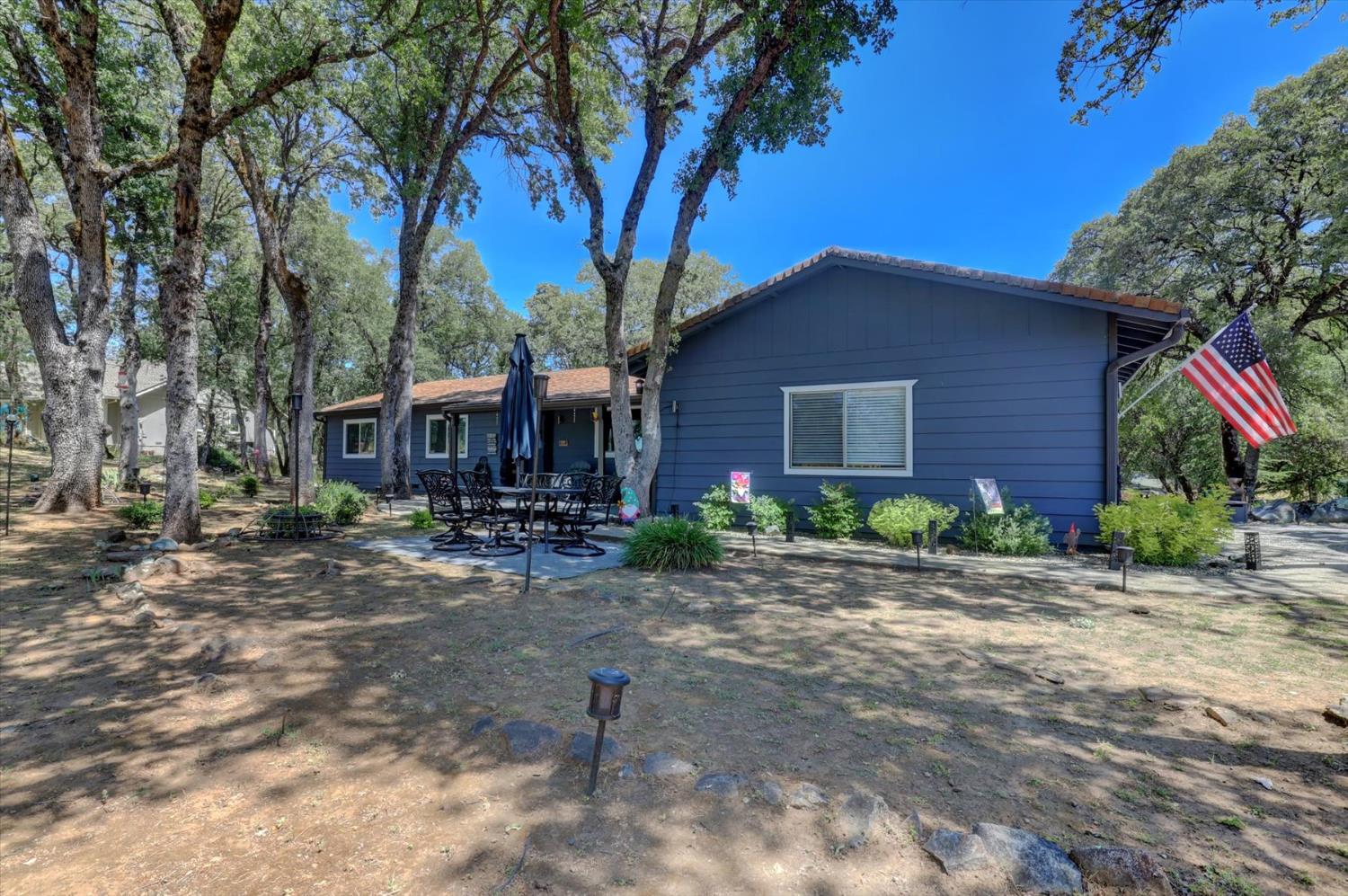 Detail Gallery Image 44 of 53 For 17730 Minnow Way, Penn Valley,  CA 95946 - 3 Beds | 2 Baths