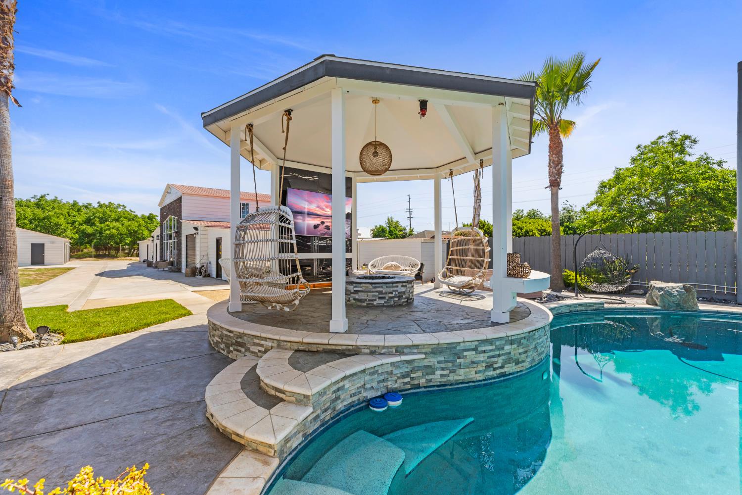 Detail Gallery Image 92 of 98 For 3918 Beckwith Rd, Modesto,  CA 95358 - 5 Beds | 3 Baths