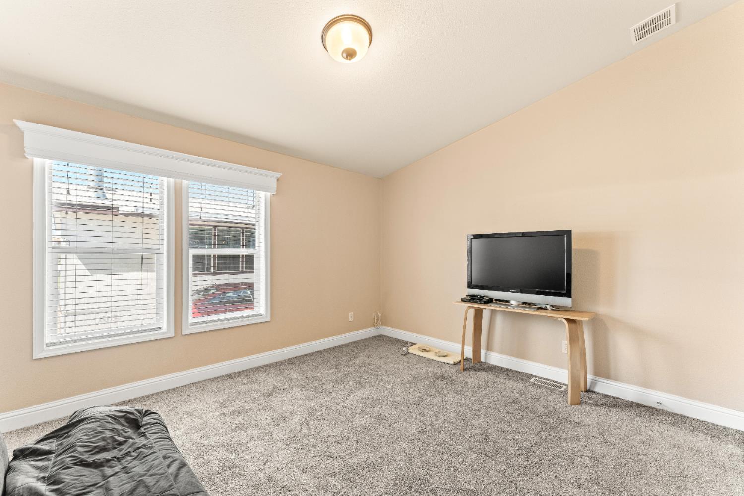 Detail Gallery Image 18 of 38 For 3901 Lake Rd 170, West Sacramento,  CA 95691 - 3 Beds | 2 Baths