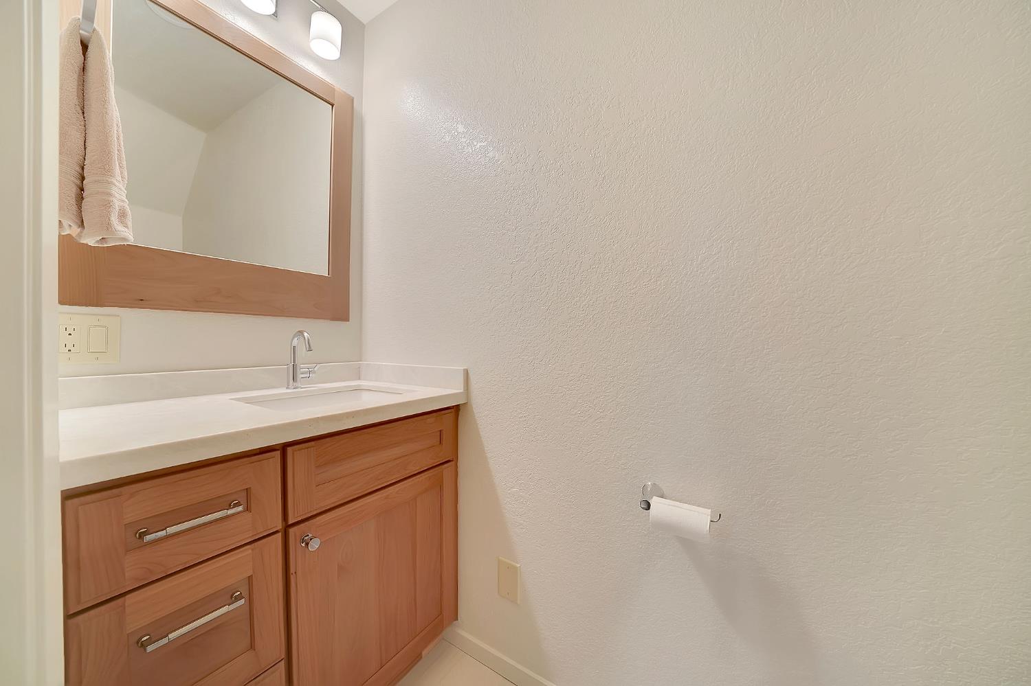 Detail Gallery Image 39 of 78 For 17695 E Overlook Ct, Plymouth,  CA 95669 - 2 Beds | 1/1 Baths