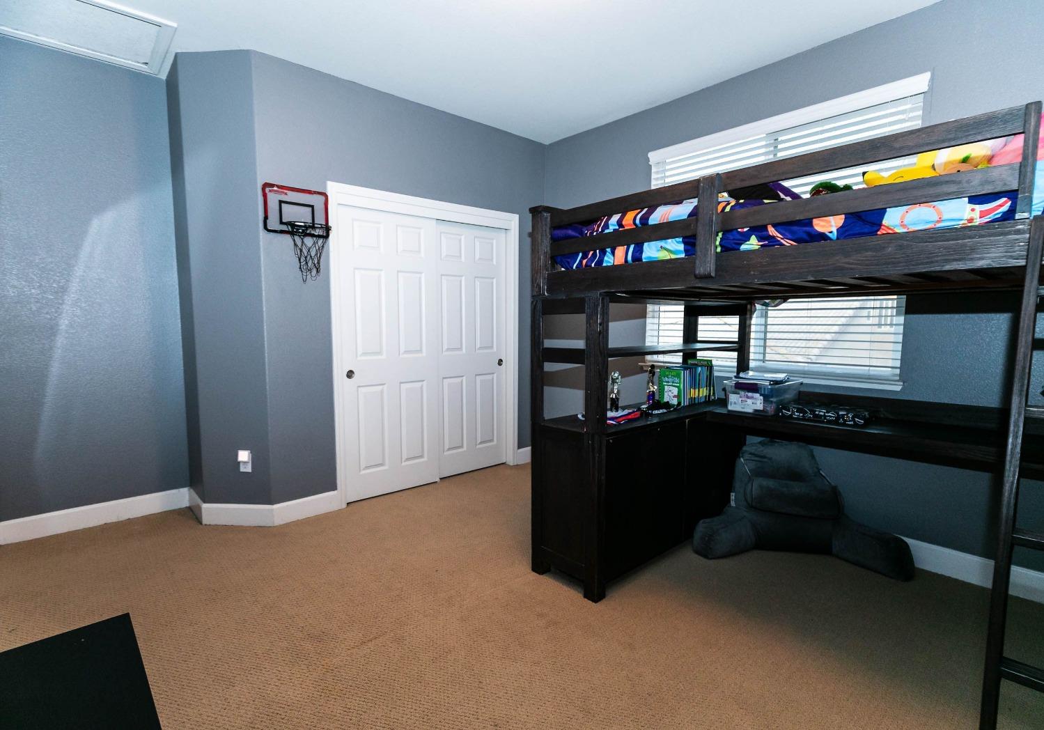 Detail Gallery Image 23 of 37 For 10730 Sand Castle Way, Stockton,  CA 95209 - 4 Beds | 3 Baths