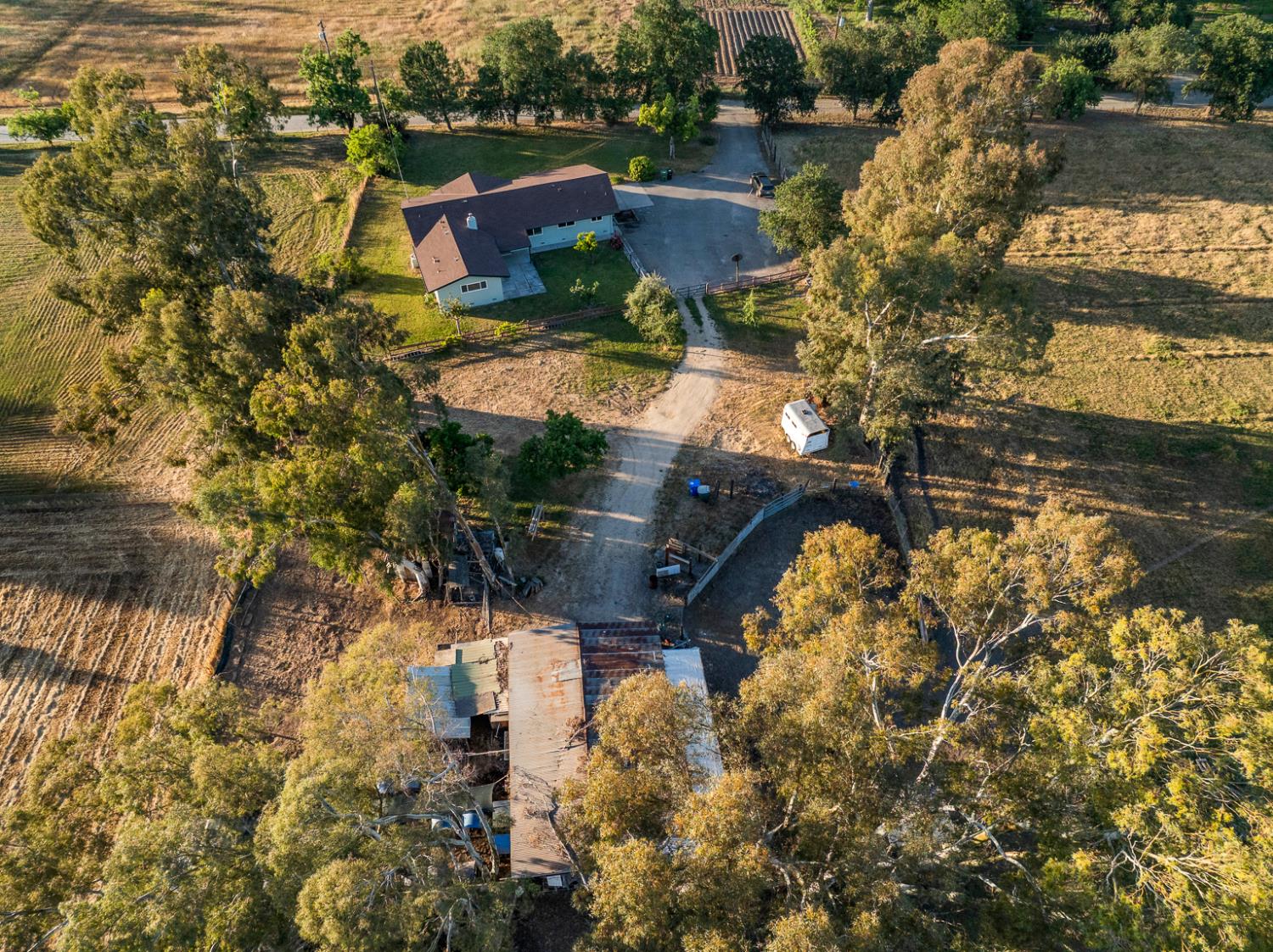 Detail Gallery Image 37 of 62 For 8651 Bader Rd, Elk Grove,  CA 95624 - 3 Beds | 2 Baths