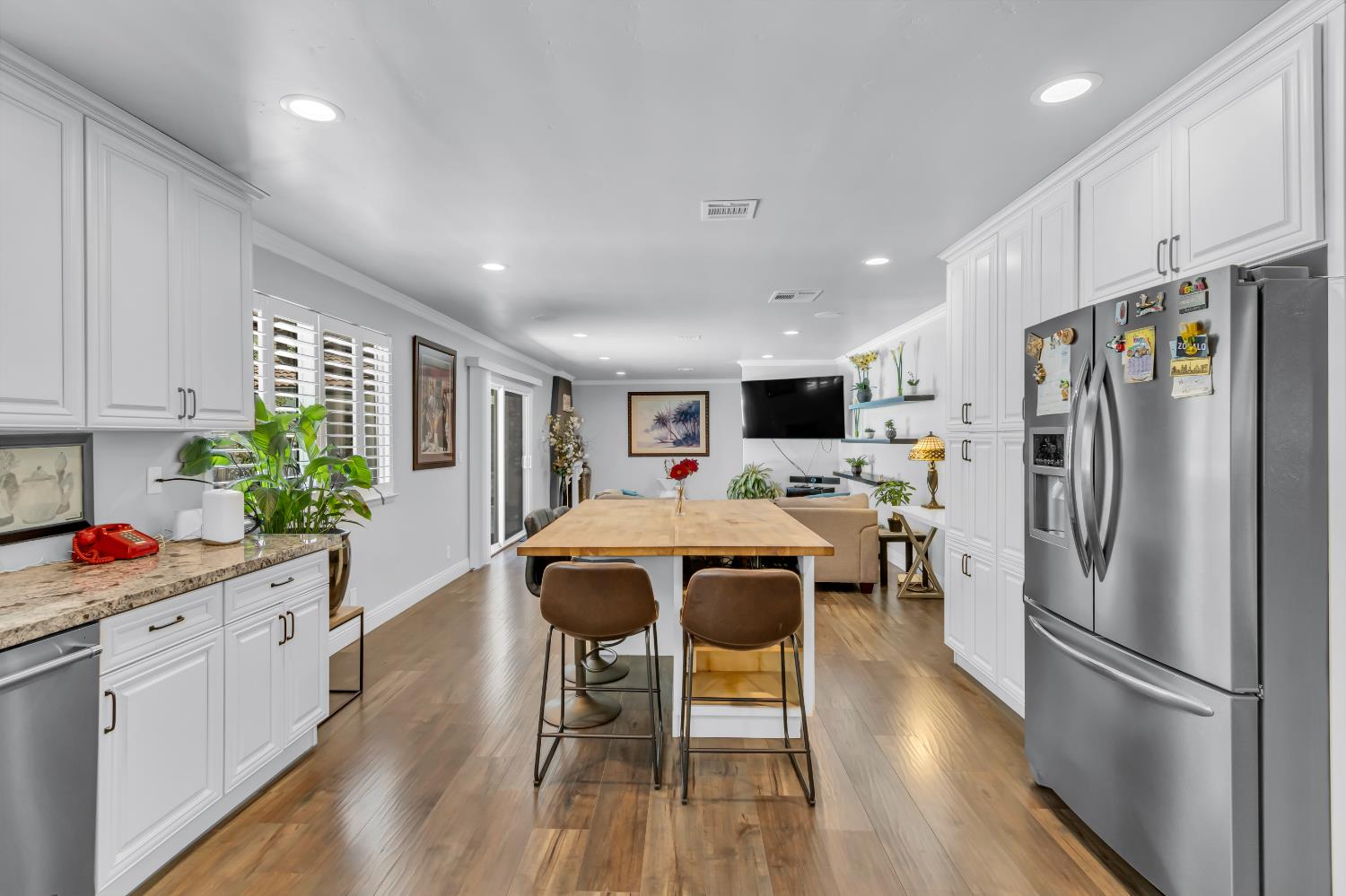 Detail Gallery Image 66 of 94 For 590 Kevington Ct, Sacramento,  CA 95864 - 4 Beds | 3/1 Baths