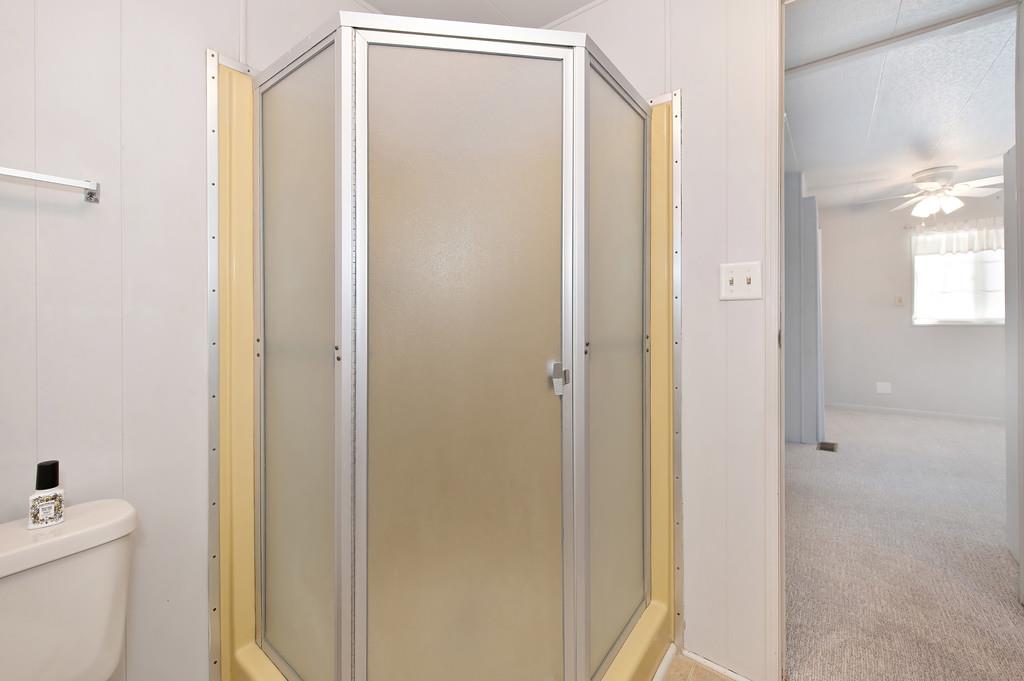 Detail Gallery Image 34 of 46 For 172 Rolling River Ln, Rancho Cordova,  CA 95670 - 2 Beds | 2 Baths
