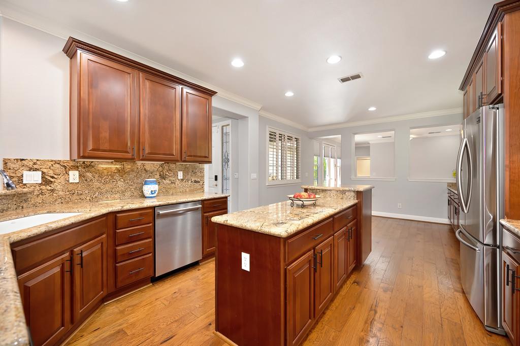 Detail Gallery Image 20 of 99 For 190 Montilla Cir, Sacramento,  CA 95835 - 2 Beds | 2 Baths