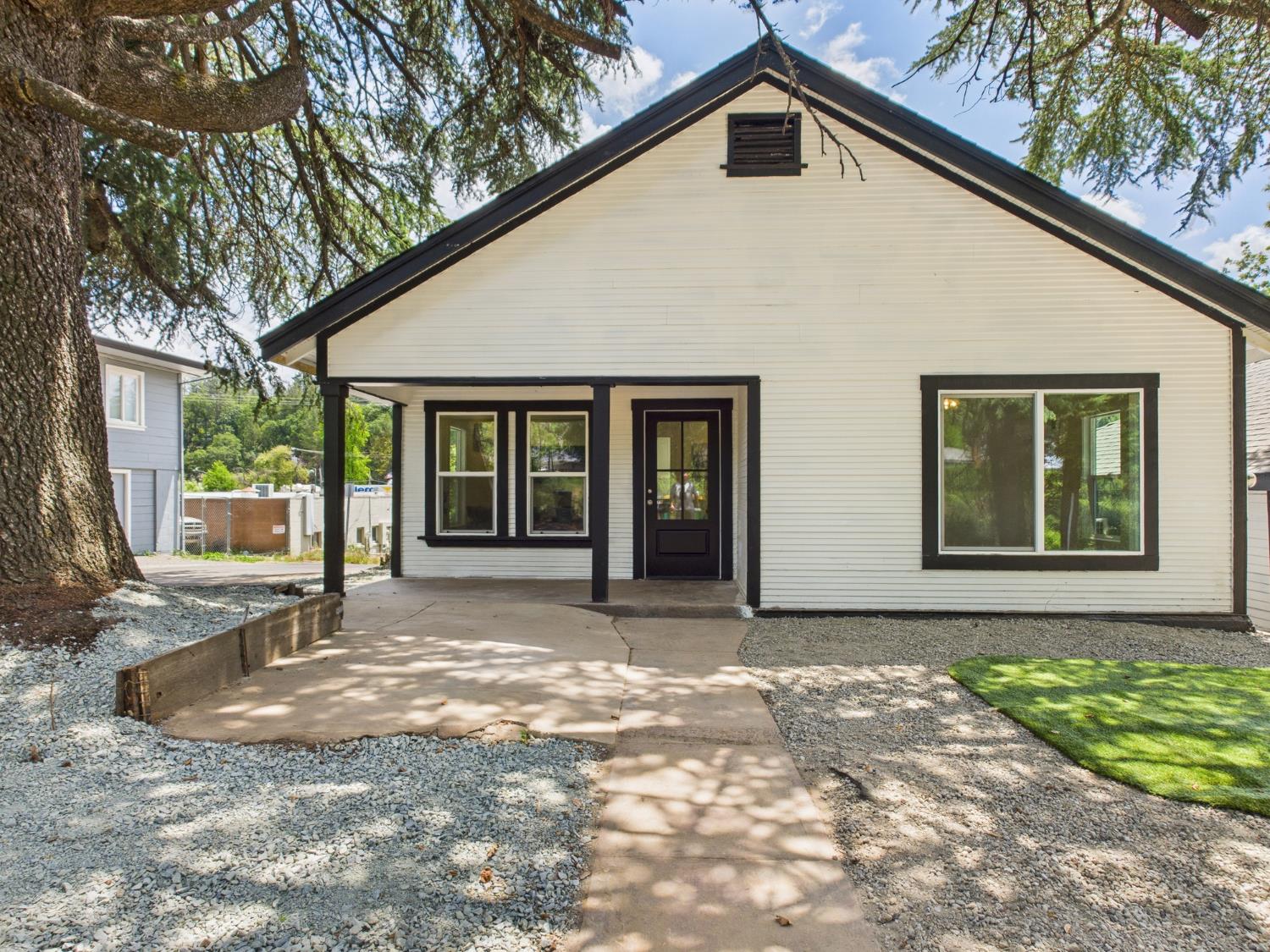 Detail Gallery Image 1 of 32 For 3028 Stout Ct, Placerville,  CA 95667 - 2 Beds | 1 Baths