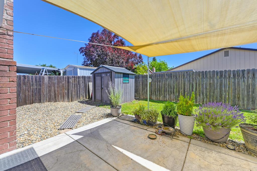 Detail Gallery Image 42 of 52 For 9548 Helio Dr, Sacramento,  CA 95827 - 3 Beds | 2 Baths