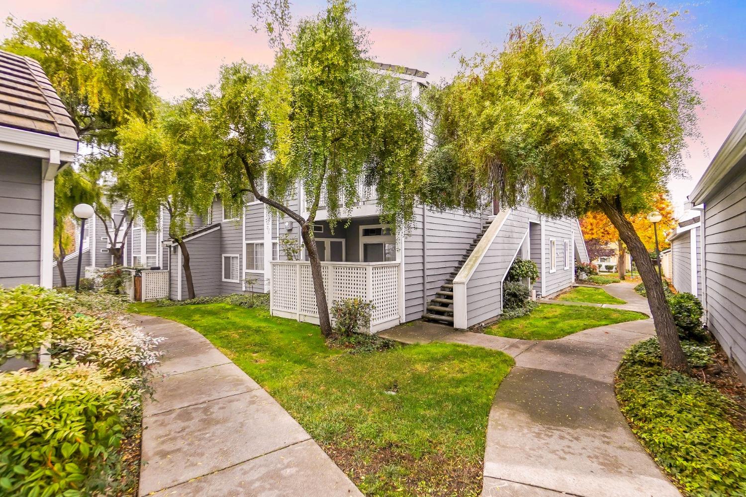 Detail Gallery Image 20 of 26 For 709 Waterford, Pinole,  CA 94564 - 2 Beds | 1 Baths