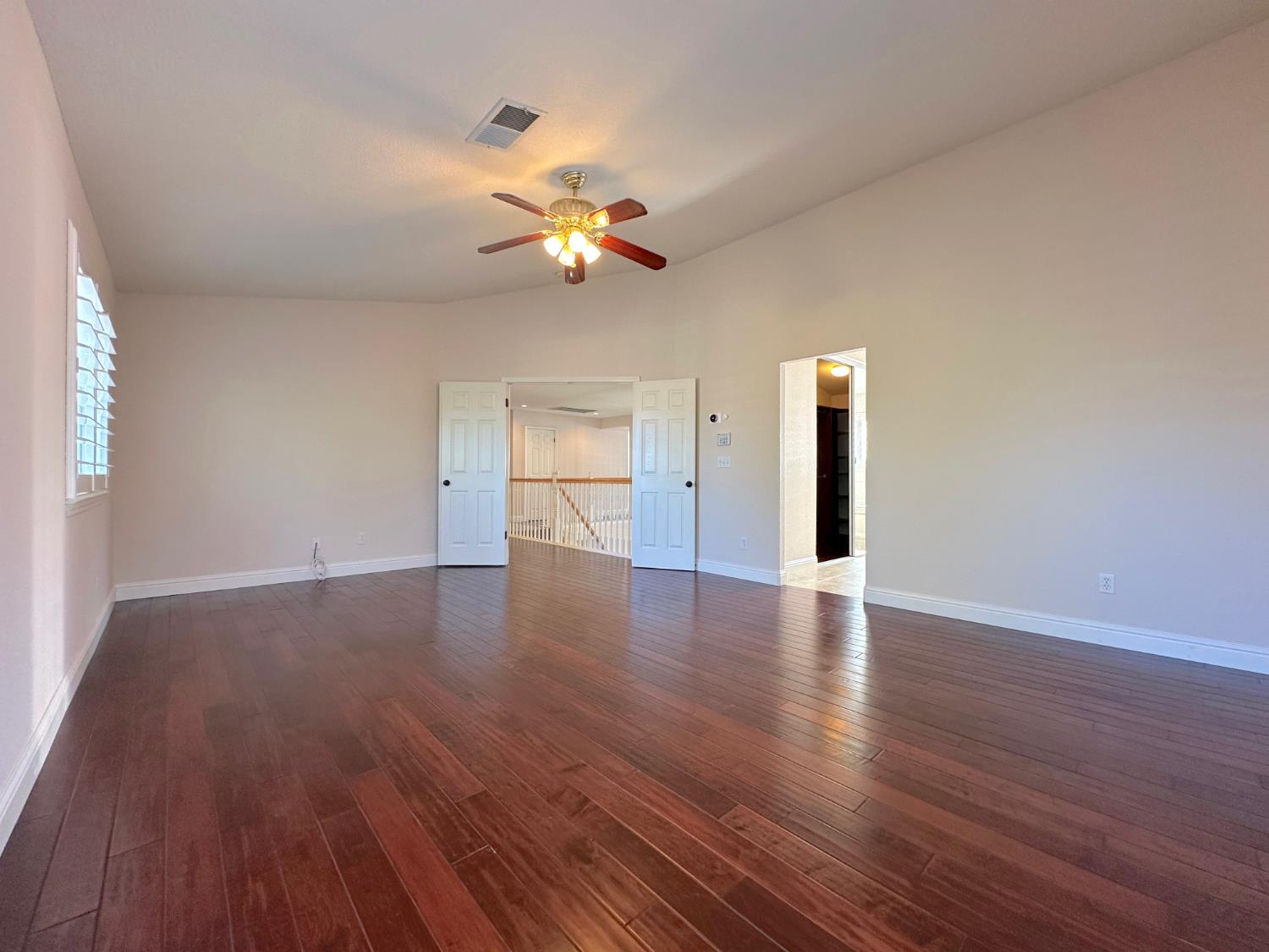 Detail Gallery Image 18 of 35 For 6337 Brook Hollow Cir, Stockton,  CA 95219 - 5 Beds | 3 Baths
