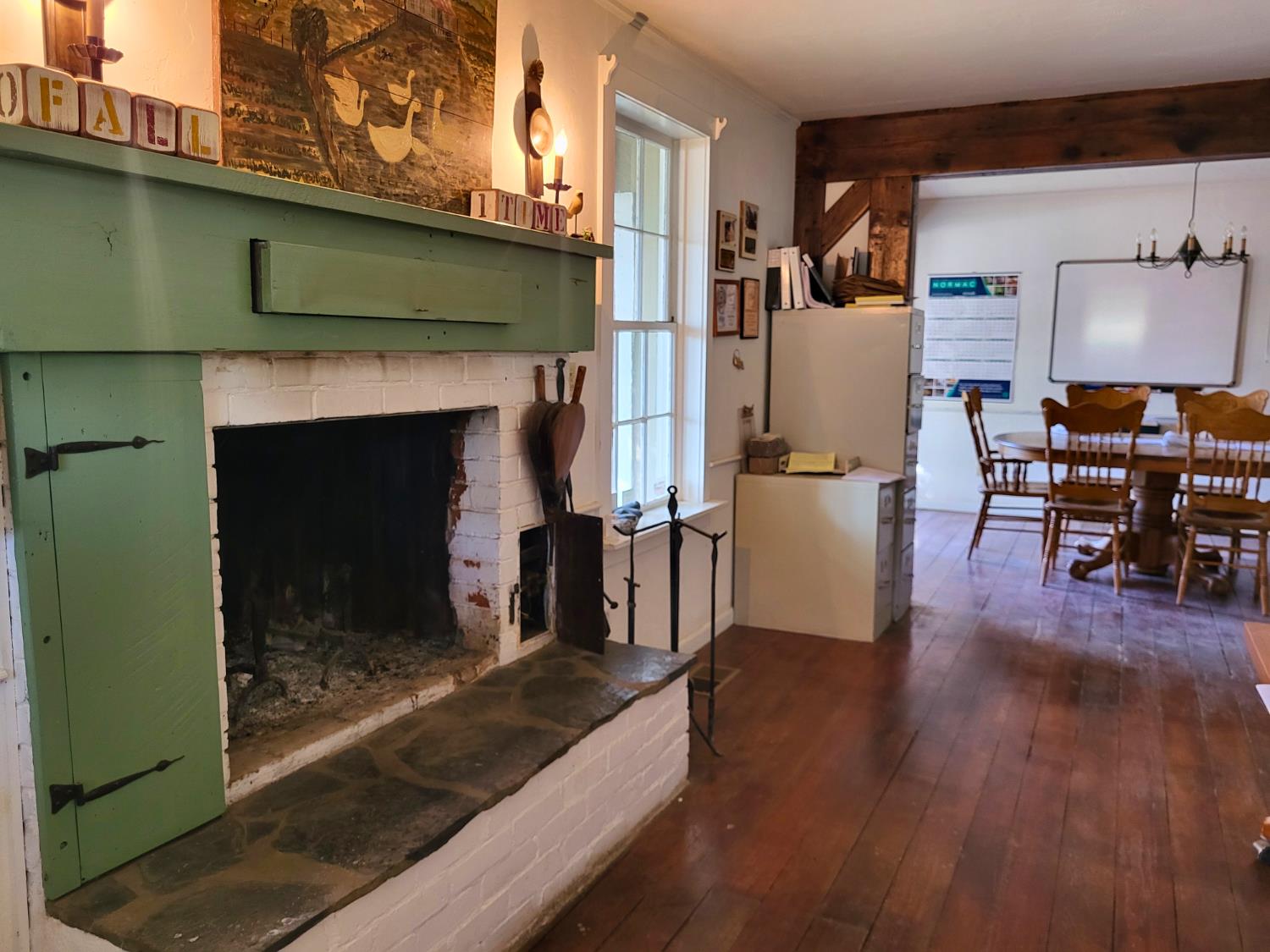 Detail Gallery Image 10 of 64 For 677 S Main Rd, Angels Camp,  CA 95222 - 3 Beds | 2/1 Baths