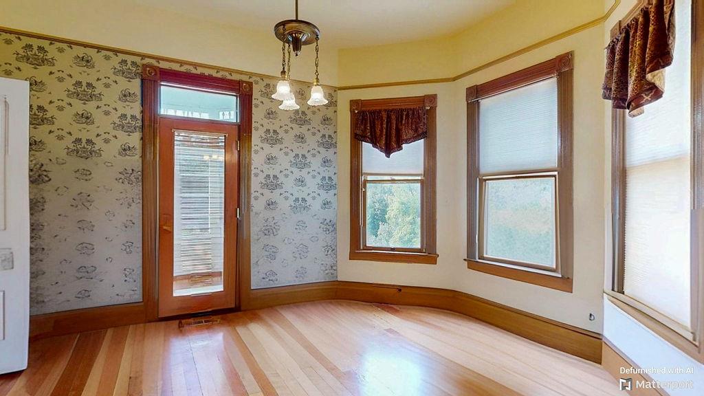 Detail Gallery Image 12 of 64 For 315 Pleasant St, Grass Valley,  CA 95945 - 3 Beds | 2/1 Baths