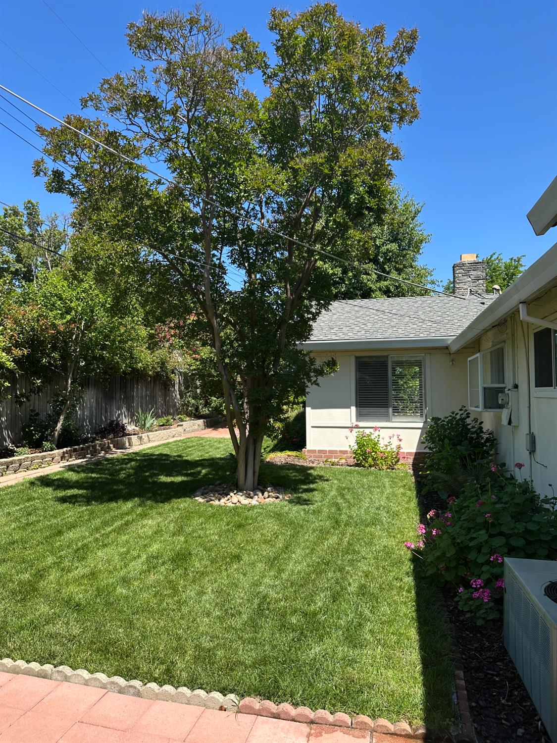 Detail Gallery Image 42 of 44 For 7969 Glenbar Way, Fair Oaks,  CA 95628 - 4 Beds | 2/1 Baths