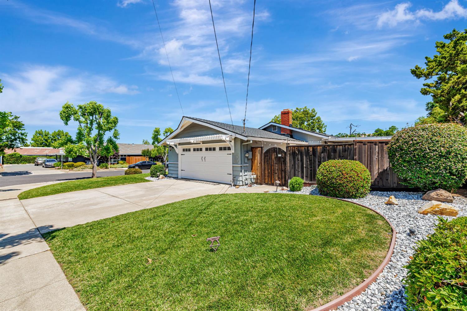 Detail Gallery Image 4 of 42 For 1498 Duncan Dr, Concord,  CA 94521 - 3 Beds | 2 Baths