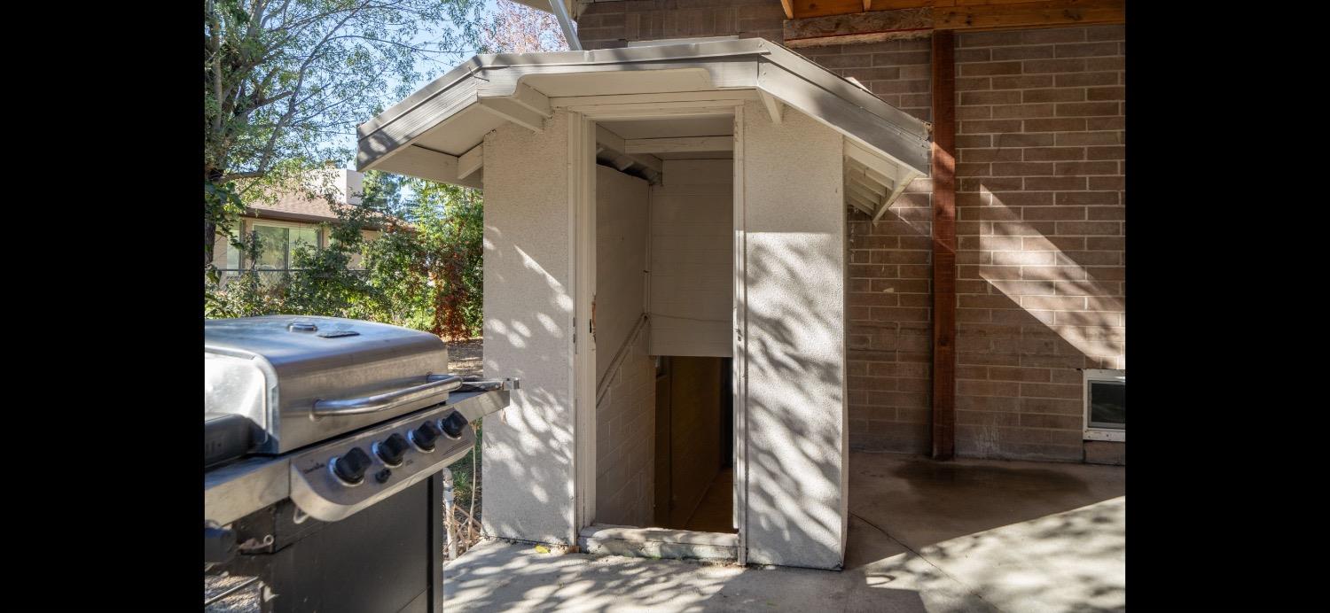 Detail Gallery Image 23 of 37 For 2408 Learned Ave, Stockton,  CA 95205 - 4 Beds | 3 Baths