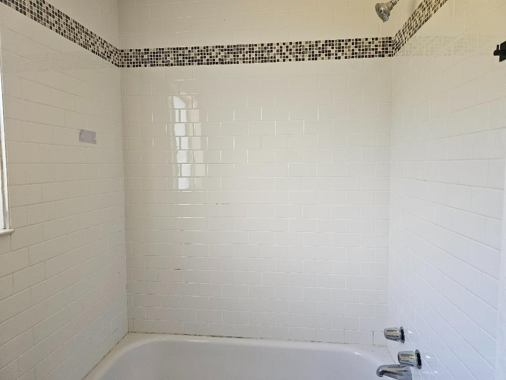 Detail Gallery Image 7 of 15 For 811 San Miguel Ave, Stockton,  CA 95210 - 3 Beds | 2 Baths