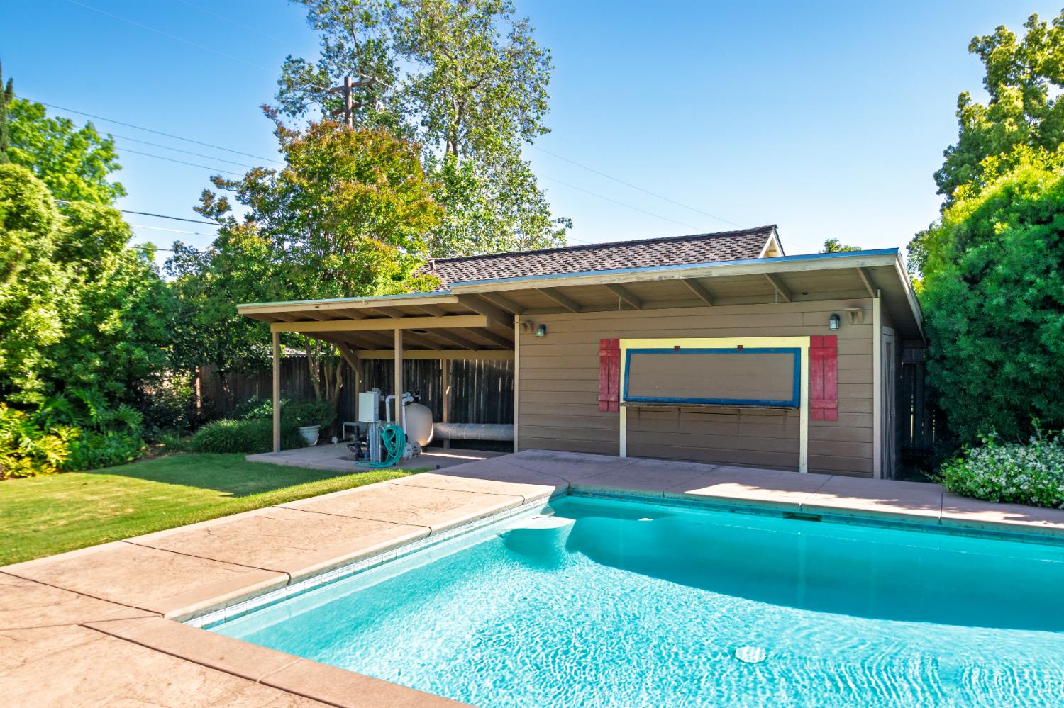 Detail Gallery Image 34 of 36 For 1229 Fitch Way, Sacramento,  CA 95864 - 3 Beds | 2 Baths