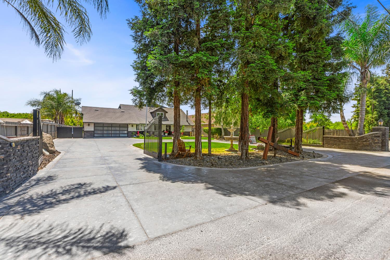 Detail Gallery Image 2 of 98 For 3918 Beckwith Rd, Modesto,  CA 95358 - 5 Beds | 3 Baths