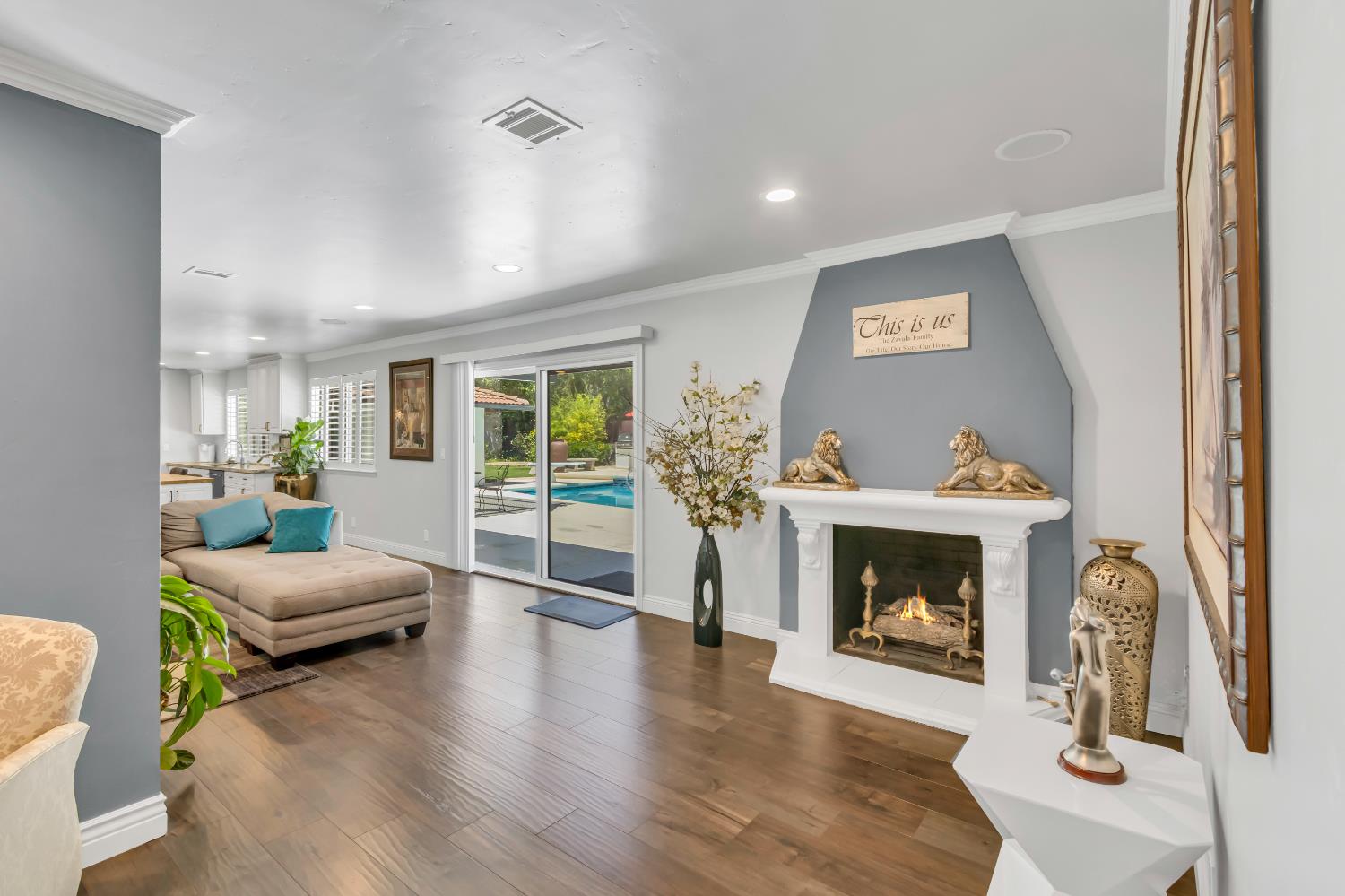 Detail Gallery Image 46 of 94 For 590 Kevington Ct, Sacramento,  CA 95864 - 4 Beds | 3/1 Baths