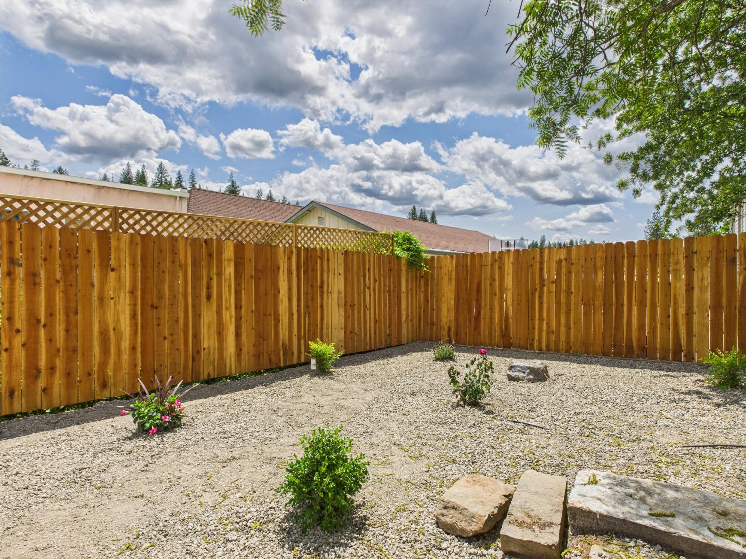 Detail Gallery Image 27 of 32 For 3028 Stout Ct, Placerville,  CA 95667 - 2 Beds | 1 Baths