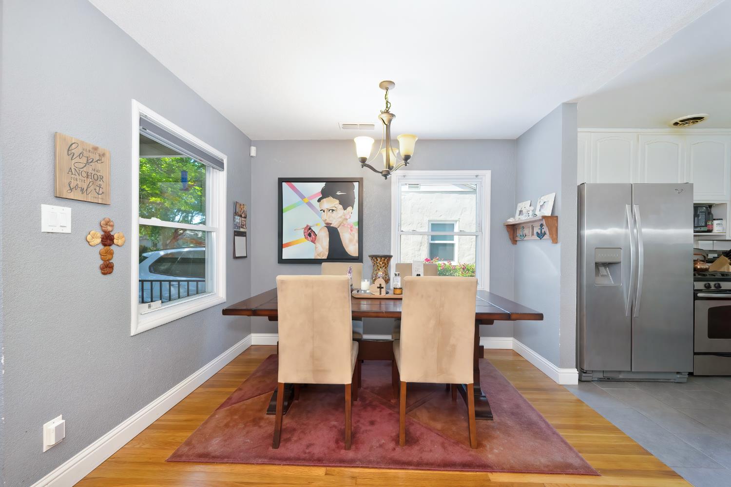 Detail Gallery Image 6 of 20 For 3723 61st St, Sacramento,  CA 95820 - 3 Beds | 1 Baths