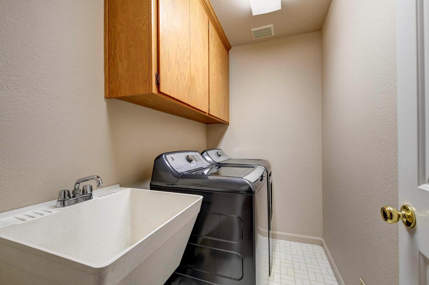Detail Gallery Image 28 of 51 For 821 Farrell Pl, Woodland,  CA 95695 - 3 Beds | 2/1 Baths
