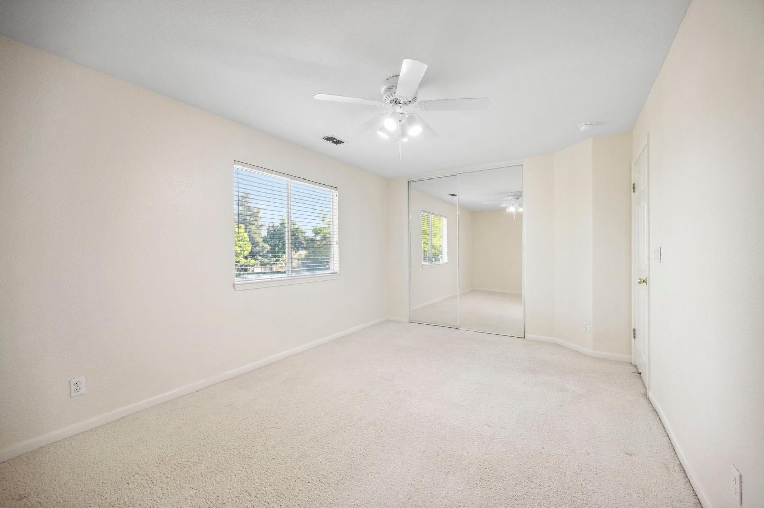 Detail Gallery Image 23 of 39 For 6307 Brook Hollow Cir, Stockton,  CA 95219 - 5 Beds | 3 Baths