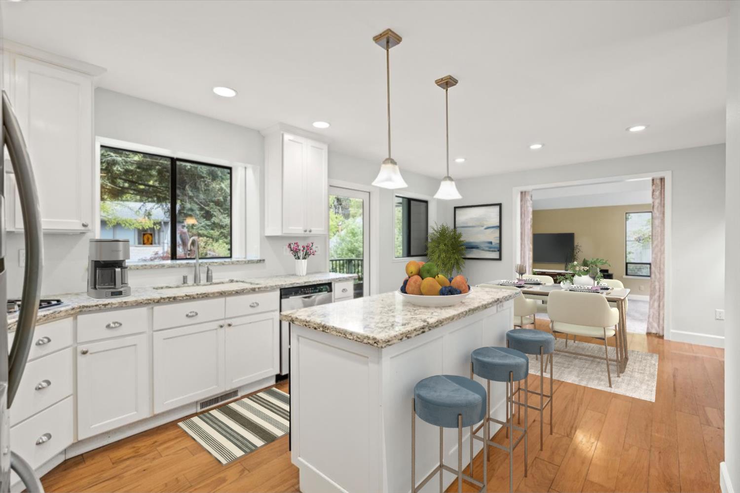 Detail Gallery Image 8 of 56 For 401 Gracie Rd, Nevada City,  CA 95959 - 3 Beds | 2/1 Baths